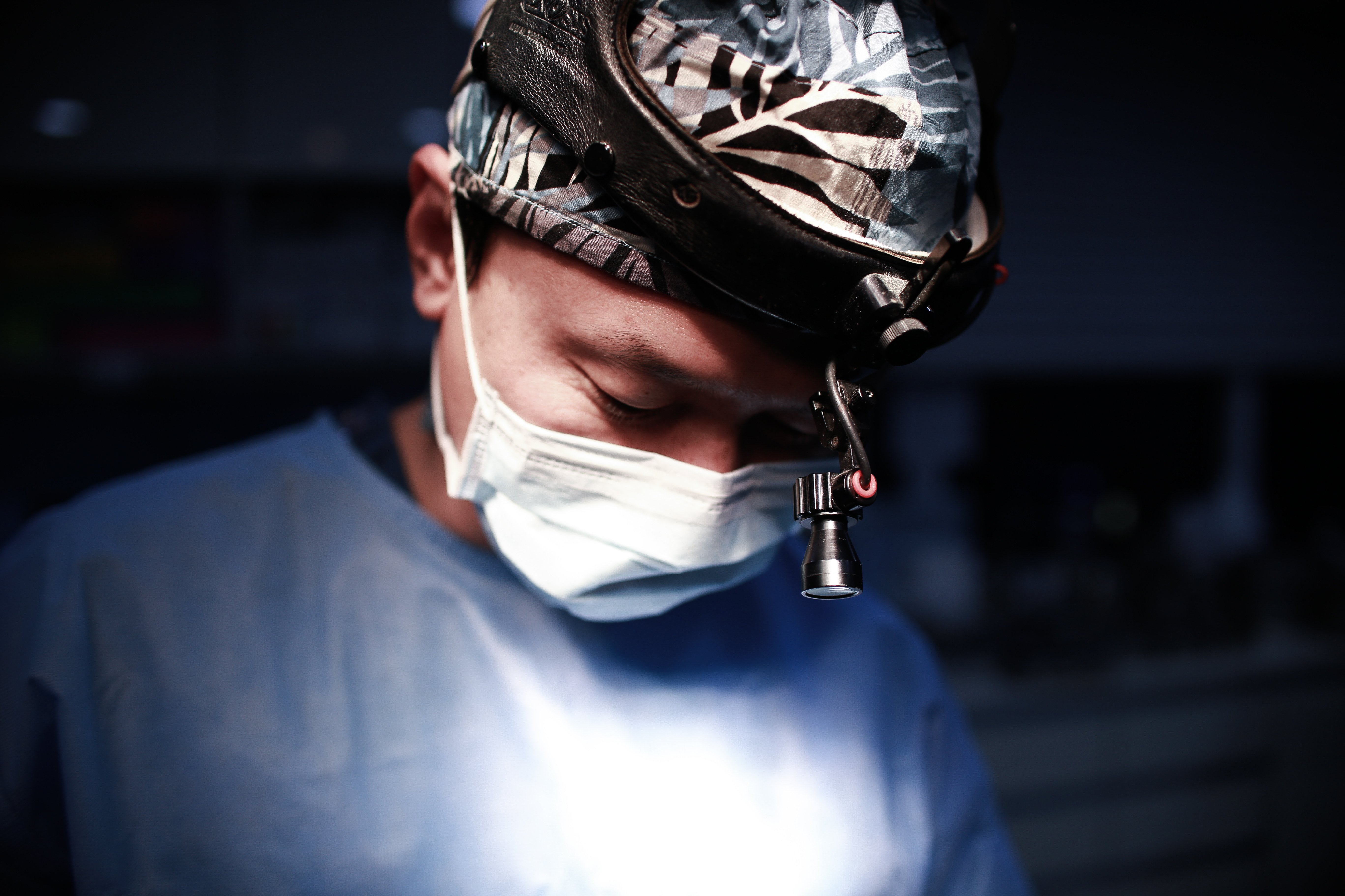 facial contouring surgery clinics in Seoul